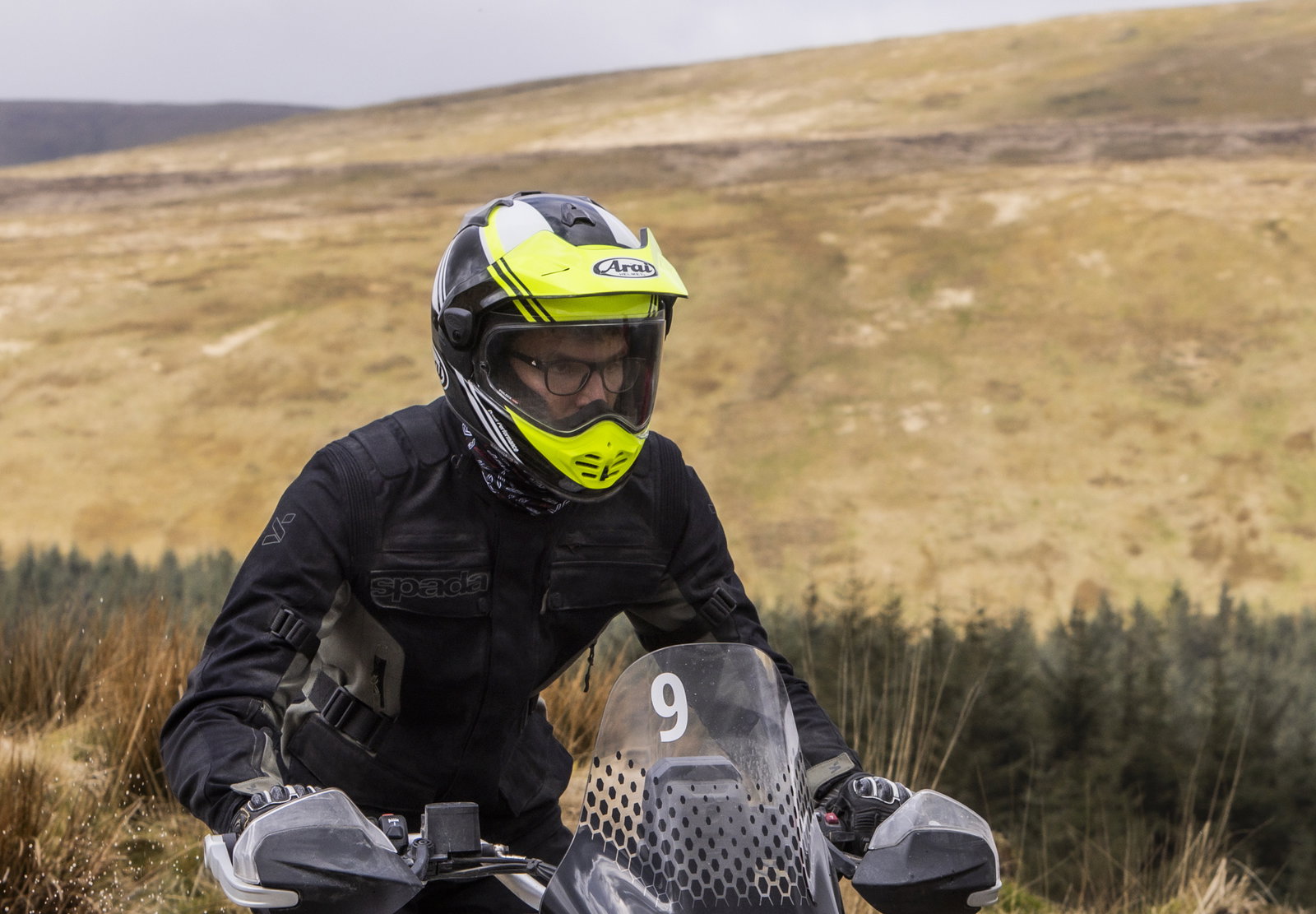 Arai Tour X5 Helmet Review: Still The Go-To ADV Lid? | Visordown